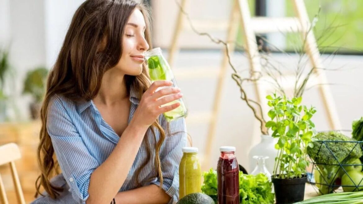 Detox Body After Holi: Cleaning your stomach is important after Holi! Know easy detox remedies